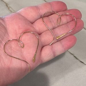Gold Heart Wire Hammered Hoop Earrings